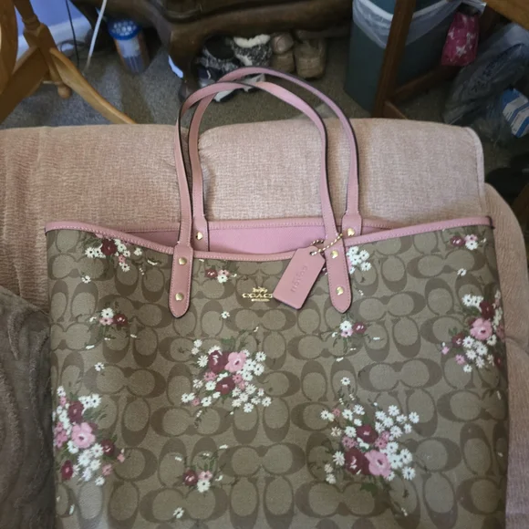 Coach Floral Print Tote Bag - Brown and Pink - Picture 6 of 6